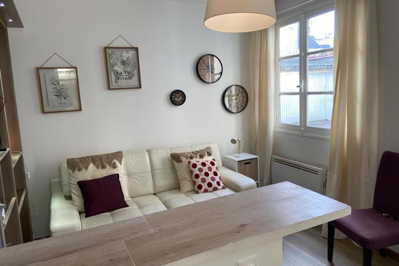 Agreable Appart'Hotel Smart Cosy Proche Commerces Fontainebleau Buitenkant foto